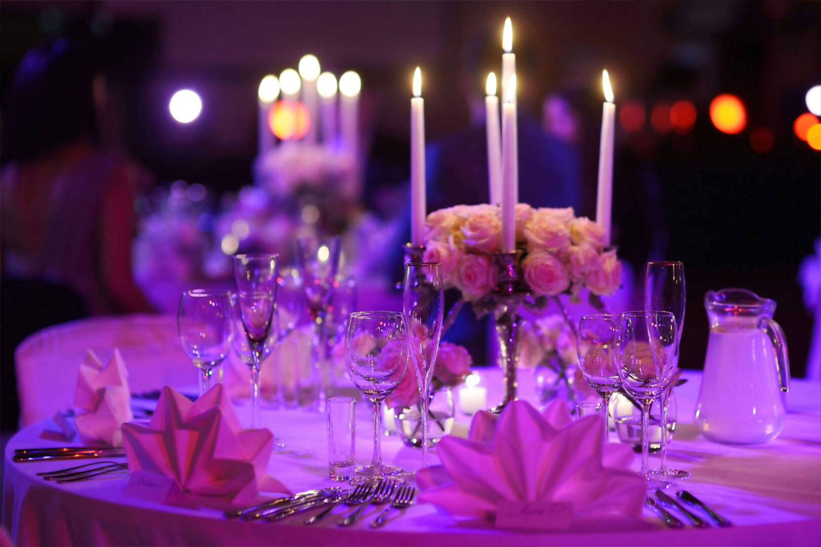 Advans Exhibition Services